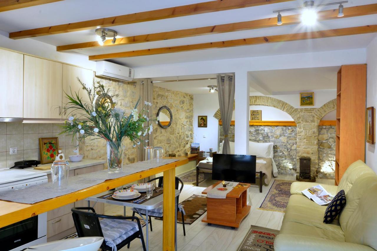 Studio In Corfu Town Extérieur photo